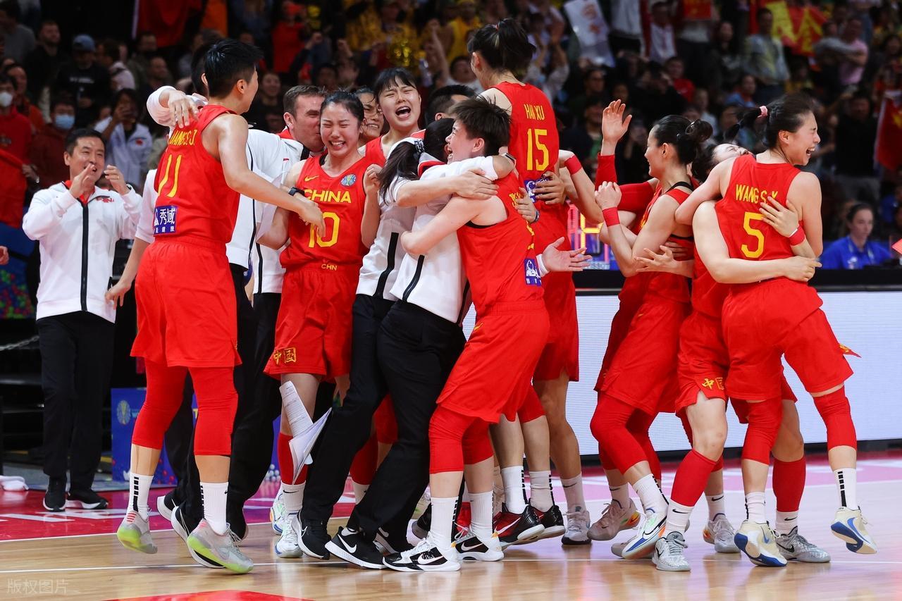 kaiyun-81-68，中国女篮世界杯首胜，不认识的都不中用，李月汝定海神针